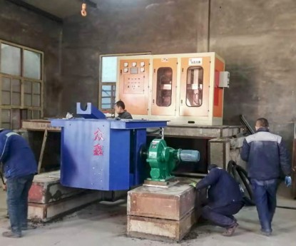 減速機(jī)鋼殼爐客戶現(xiàn)場(chǎng)