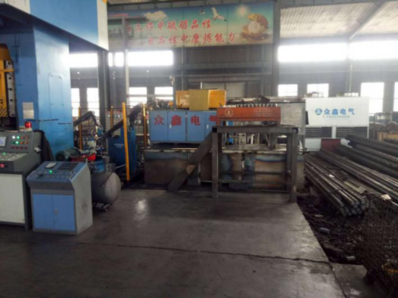 Intermediate-frequency induction heating furnace